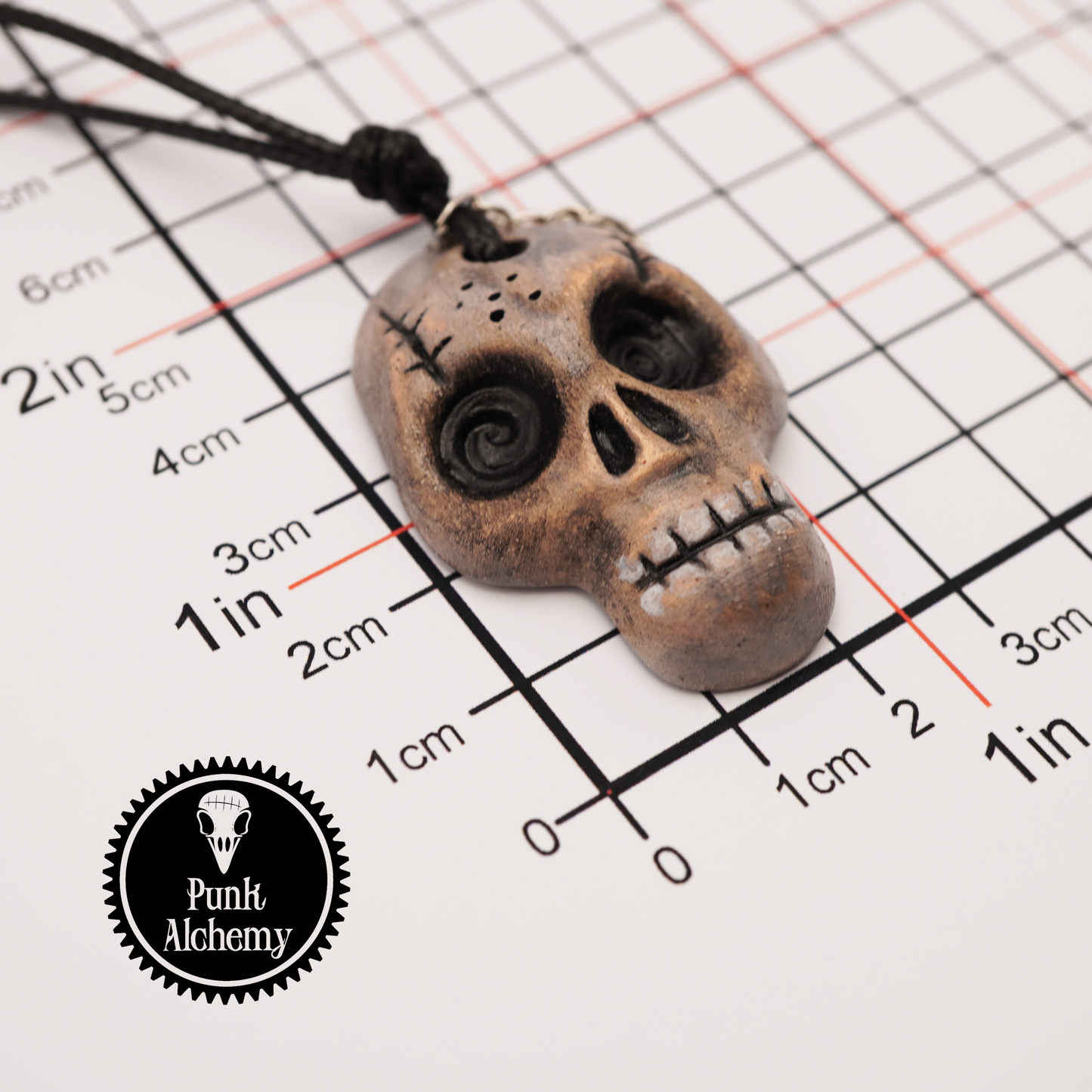 Ceramic Necklace – Large Skull