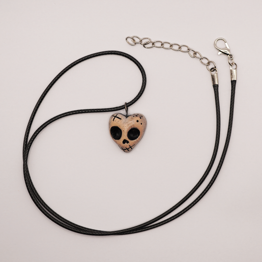 Mini Ceramic Necklace – Heart Skull