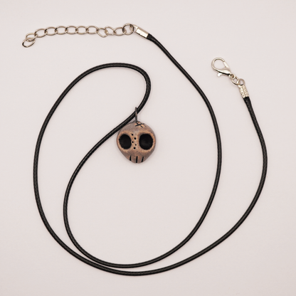 Mini Ceramic Necklace – Skull