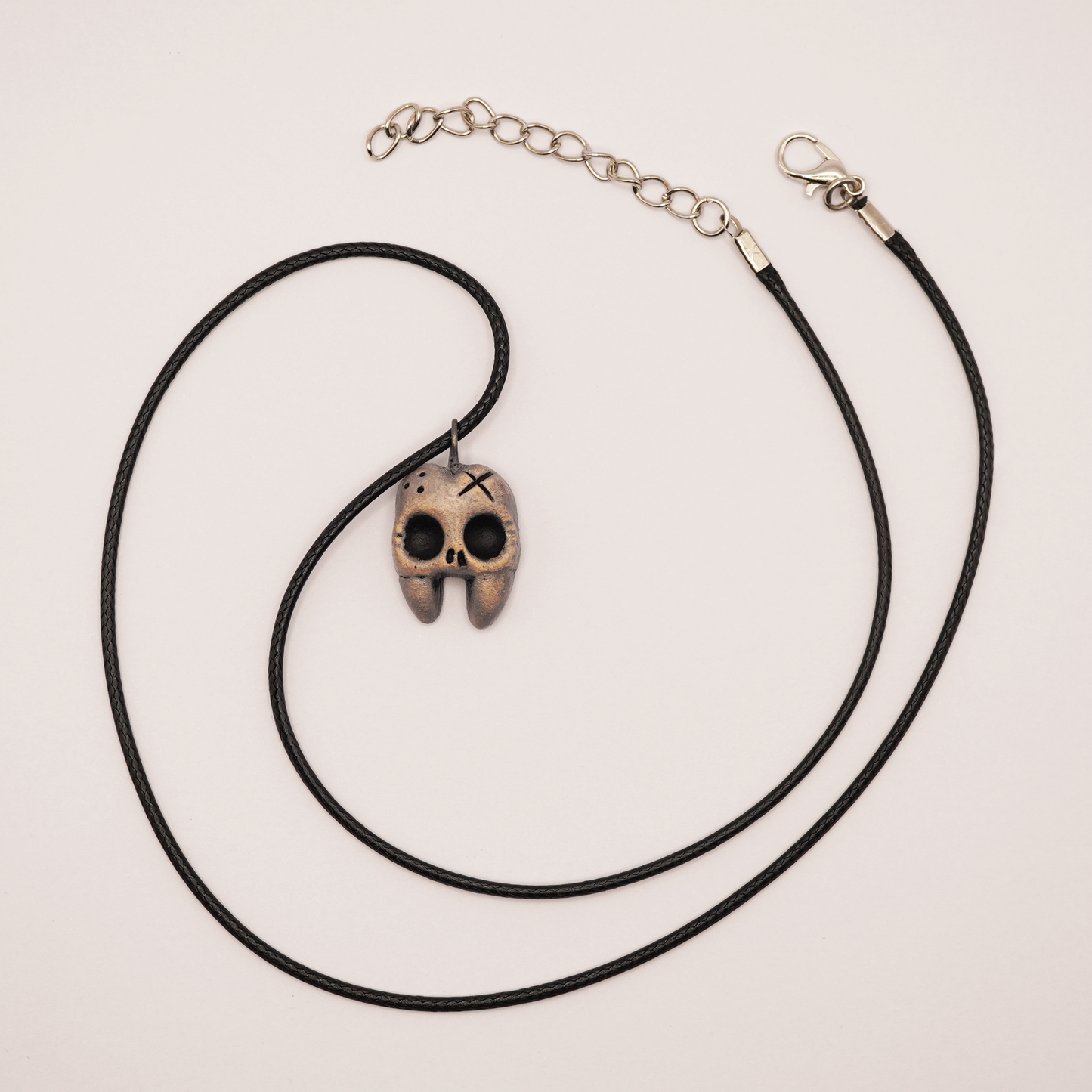 Mini Ceramic Necklace – Tooth Skull