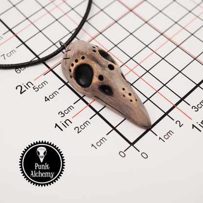 Ceramic Necklace – Raven Skull
